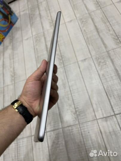 iPad 5 128gb с симкартой