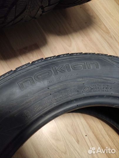 Nokian Tyres Hakkapeliitta R2 SUV 225/60 R17 114R