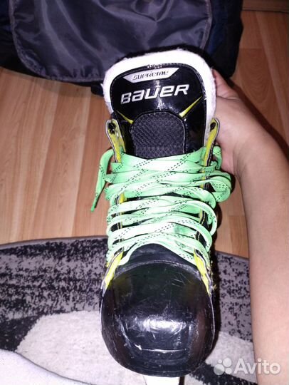 Хоккейные коньки Bauer Supreme