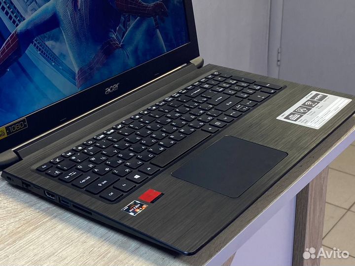 Acer Ryzen 5 3500U 8gb ram Новый SSD 256g