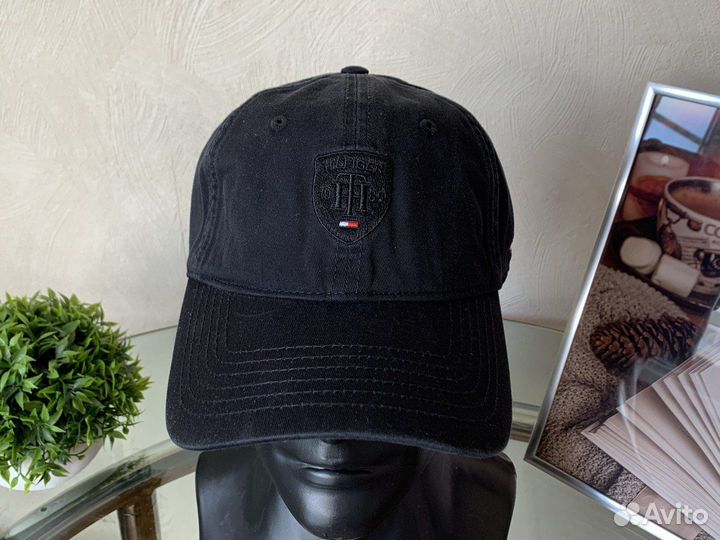 Бейсболка Tommy Hilfiger новая