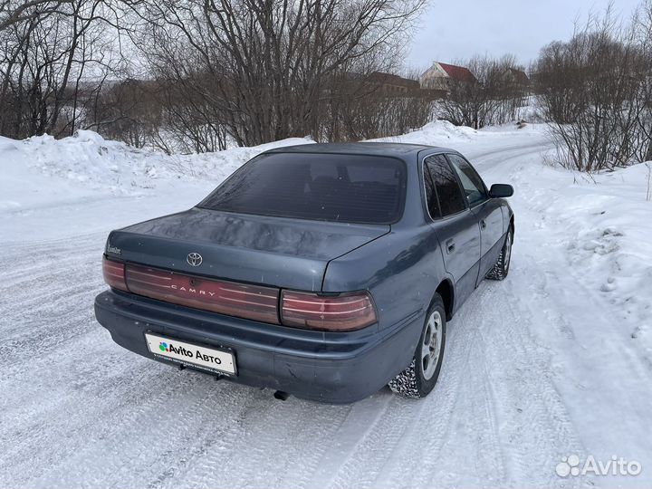 Toyota Camry 1.8 AT, 1993, 200 000 км