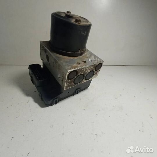 Блок абс, 3AK2L04C39 Hyundai Santa Fe 2000-2006 года