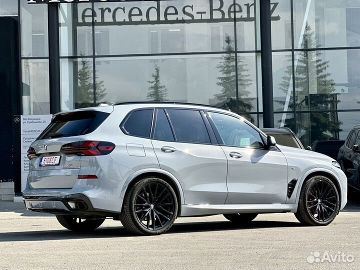 BMW X5 3.0 AT, 2023, 4 000 км