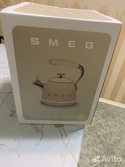 Чайник smeg