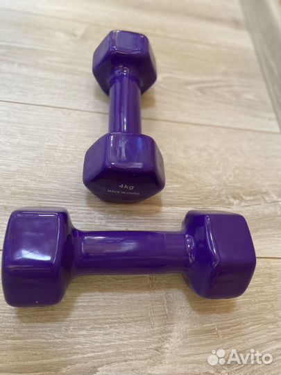 Гантели 2 шт по 4кг