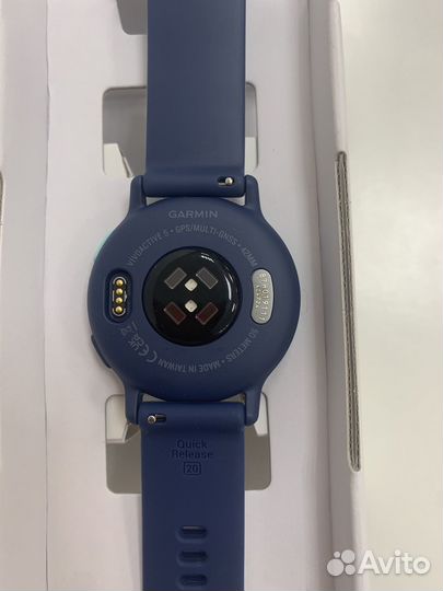 Garmin vivoactive 5 Cpt. Blue/Blue Metallic