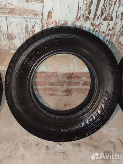 Dunlop Grandtrek AT3 245/70 R16