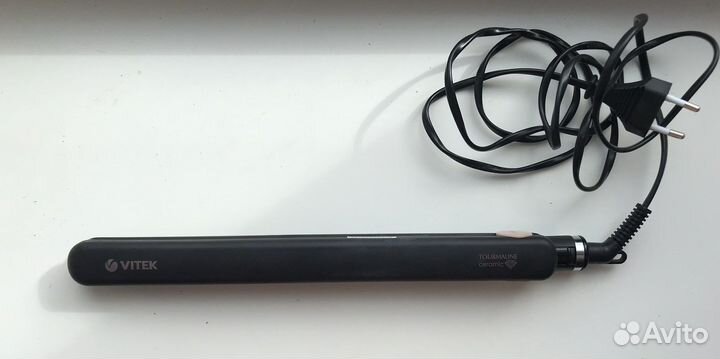 Выпрямитель для волос vitek