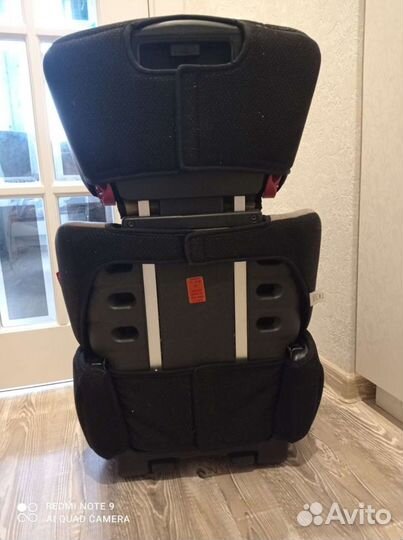 Автомобильное кресло Recaro Milano Рекаро Милано