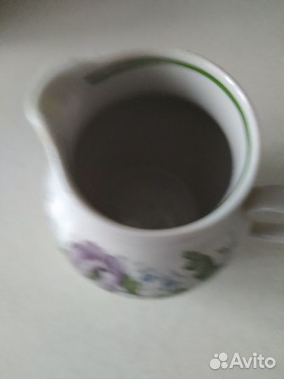 Молочник новый