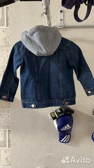 Джинсовая куртка