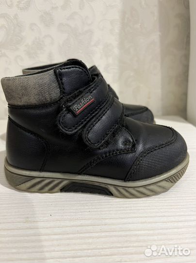 Ботинки осенние