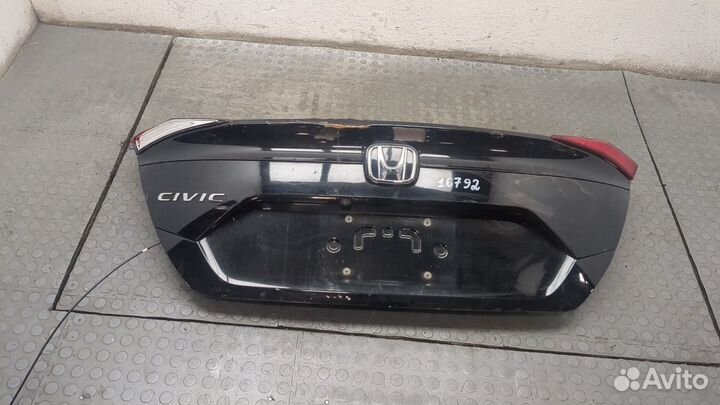 Крышка багажника Honda Civic