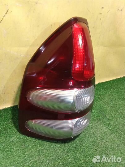 Фонарь задний левый Toyota Land Cruiser Prado 120