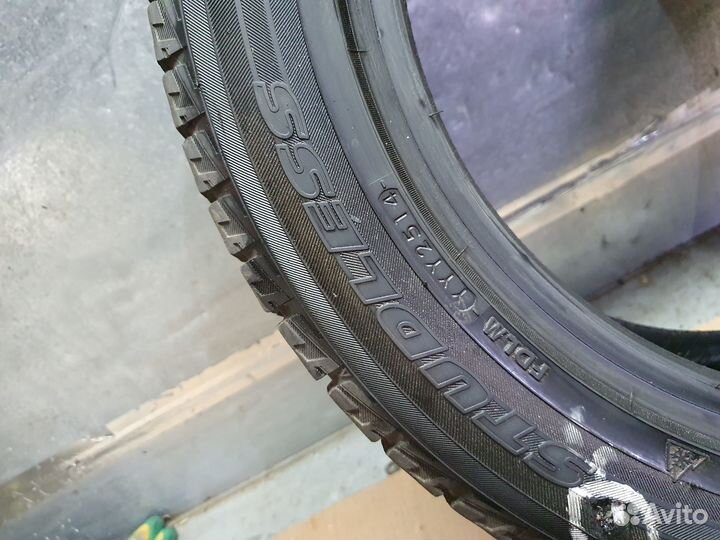 Yokohama Ice Guard IG50 215/55 R17 94Q
