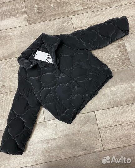 Новая куртка zara 122 см (7 лет)