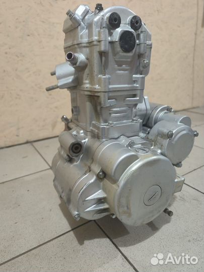 Двигатель zs174nm