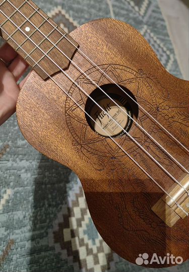 Укулеле flight