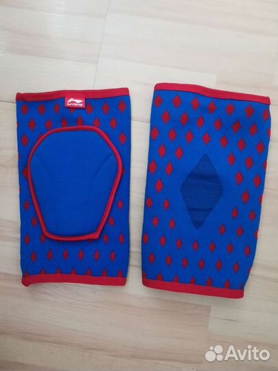 Волейбольные наколенники li-ning