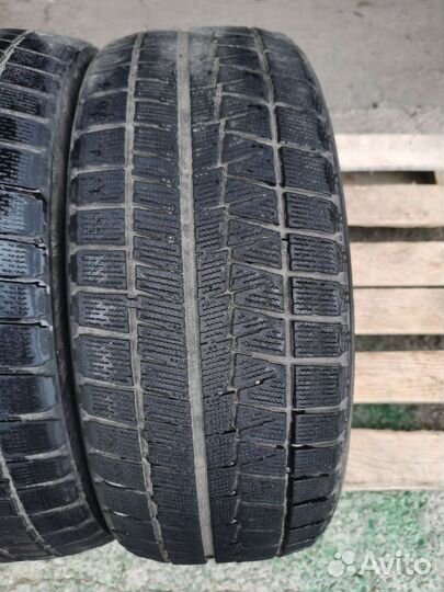Bridgestone Blizzak Revo GZ 225/40 R18 88S