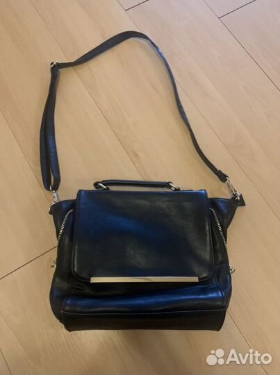 Женская черная сумка