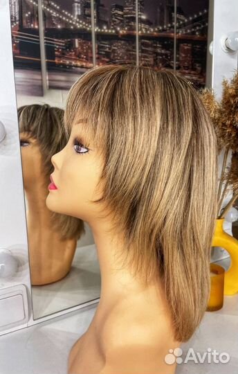 Парик женский