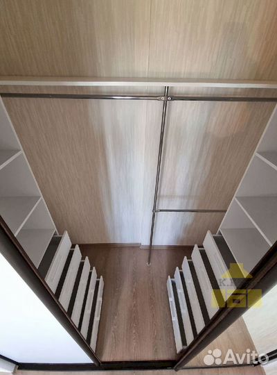 Шкаф распашной