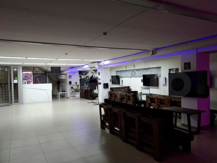 Продам помещение свободного назначения, 320 м²