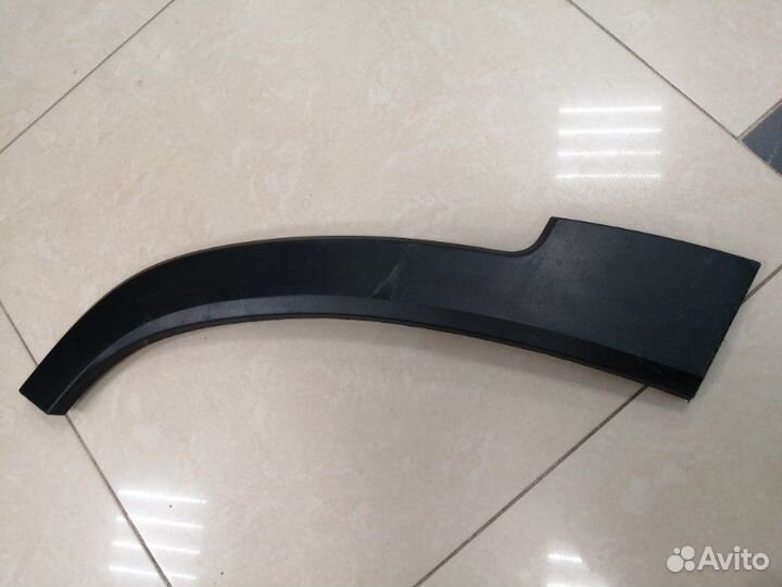 Молдинг двери задний правый Jeep Cherokee KL ED6