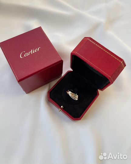 Cartier trinity кольцо