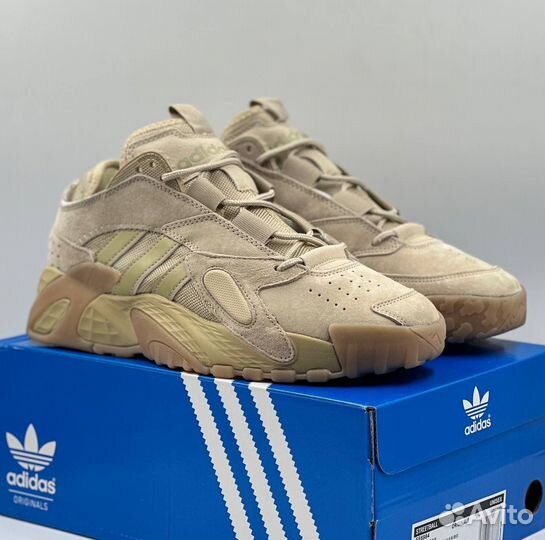 Кроссовки Adidas streetball