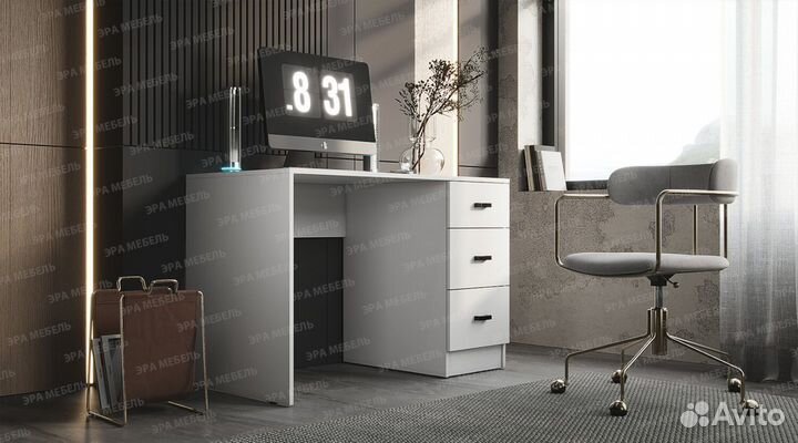 Стол письменный Стандарт