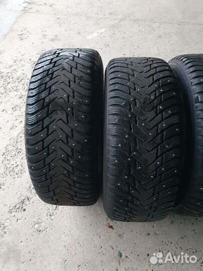 Nokian Tyres Hakkapeliitta 8 SUV 285/60 R18 116T