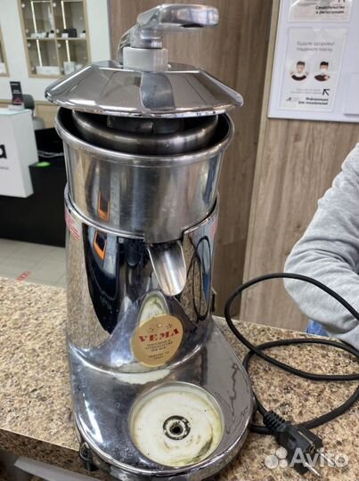 Соковыжималка Vema 2062