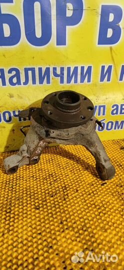 Кулак поворотный передний правый Opel Astra