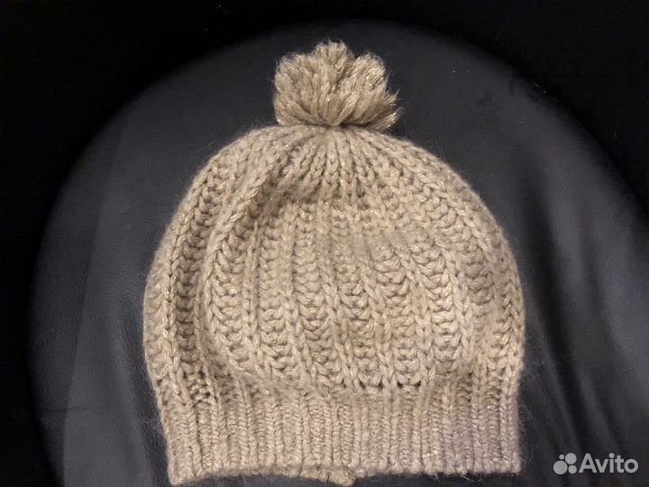 Берет вязанный