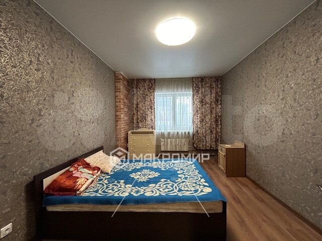 2-к. квартира, 65 м², 6/10 эт.