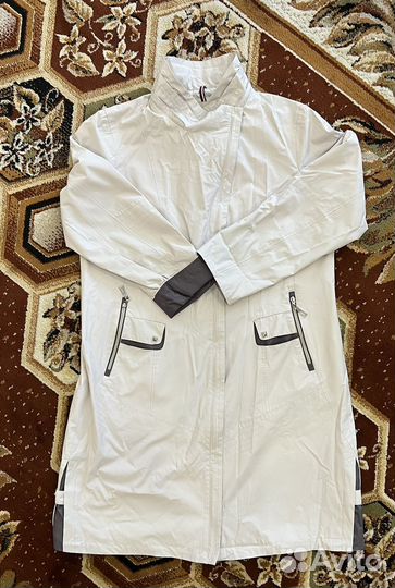 Плащ женский