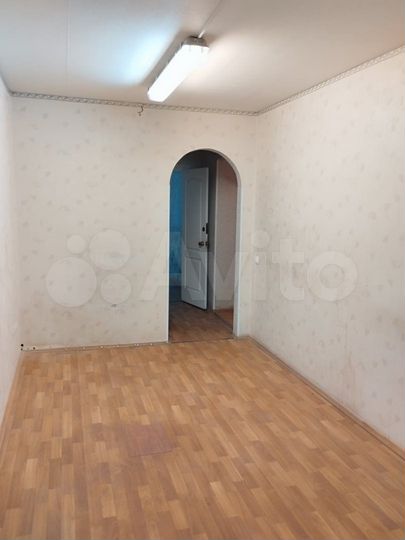 3-к. квартира, 56 м², 1/5 эт.