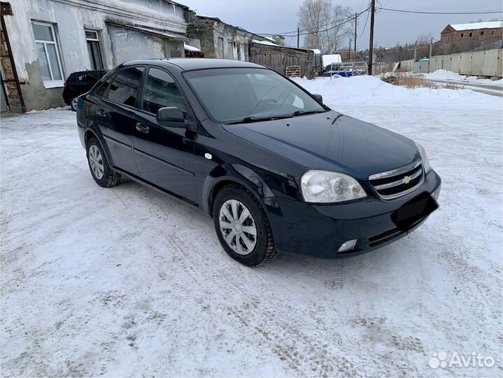 Chevrolet Lacetti 1.6 AT, 2011, битый, 130 000 км