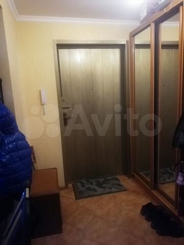 4-к. квартира, 130 м², 1/5 эт.