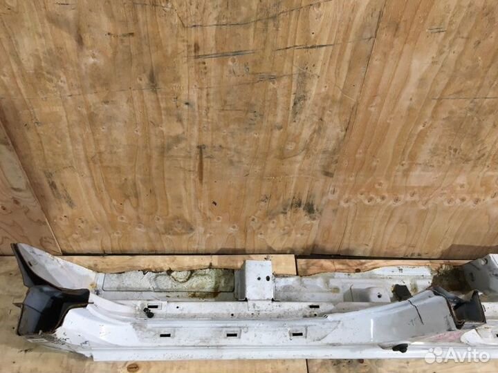 Порог левый Mazda Demio DY3W zjve 2003