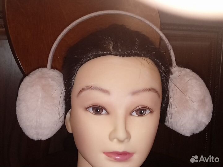 Меховые наушники