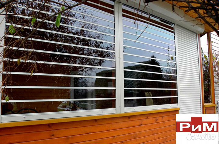 Рольставни прозрачные для беседки и веранды