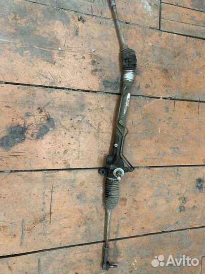 Рулевая рейка toyota ist