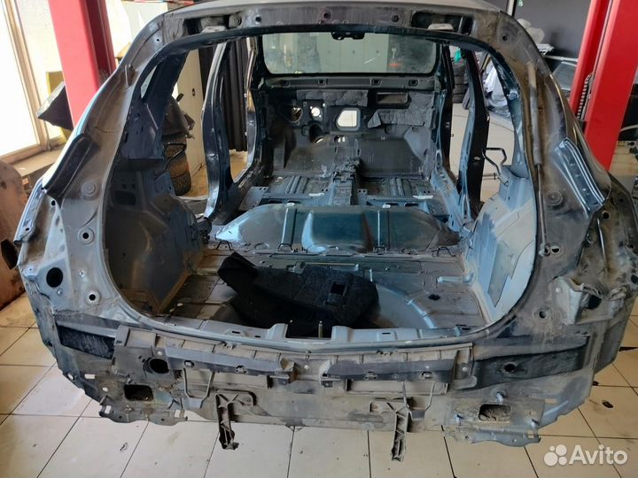 Opel Astra J 5d Опель Астра Джей Кузов в раcпил