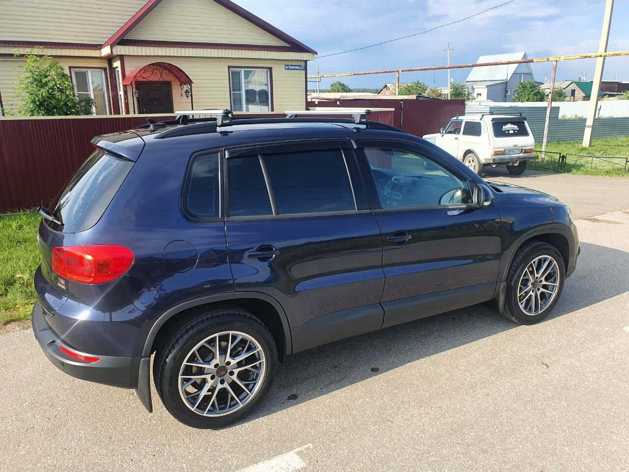 Volkswagen Tiguan: фото владельца