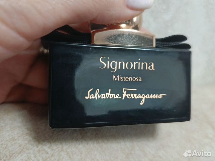 Salvatore ferragamo signorina misteriosa
