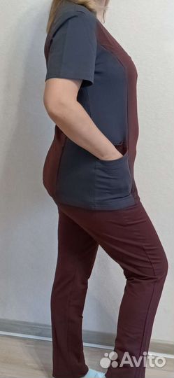 Медицинский костюм женский